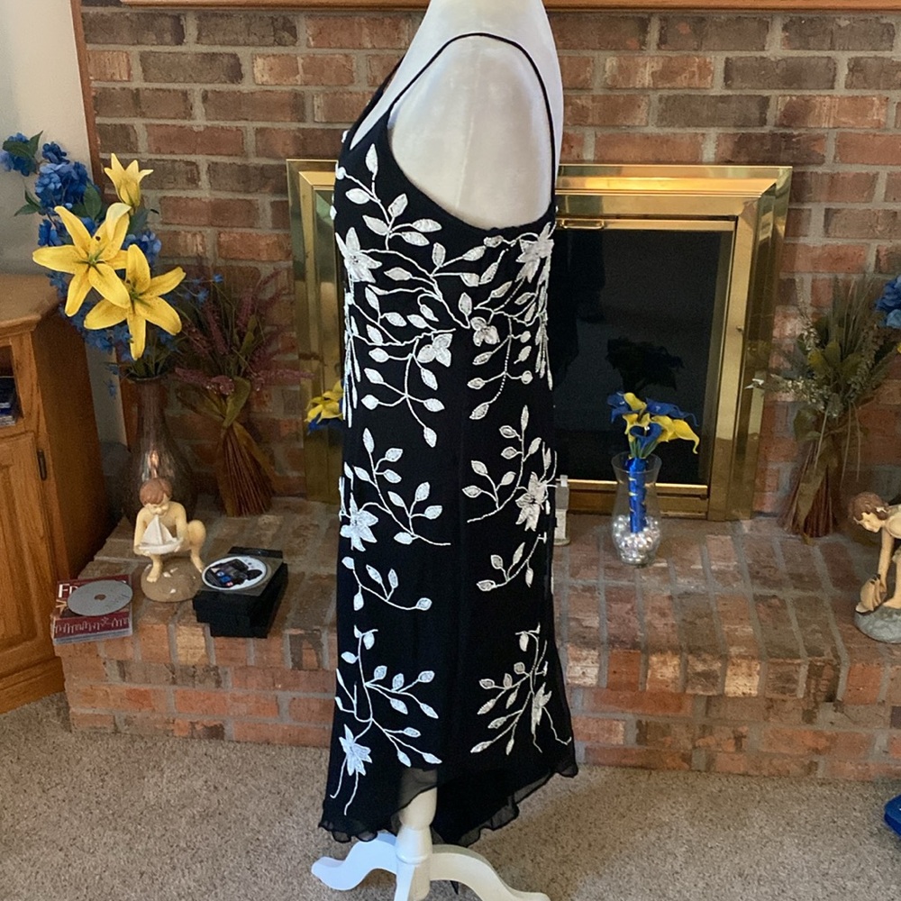 Y2K cache 100% silk asymmetrical hemline dress GORGEOUS - Picture 6 of 16